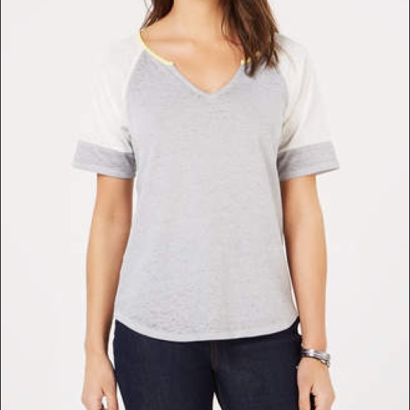 Hippie Rose - color-block t-shirt - Picture 1 of 6